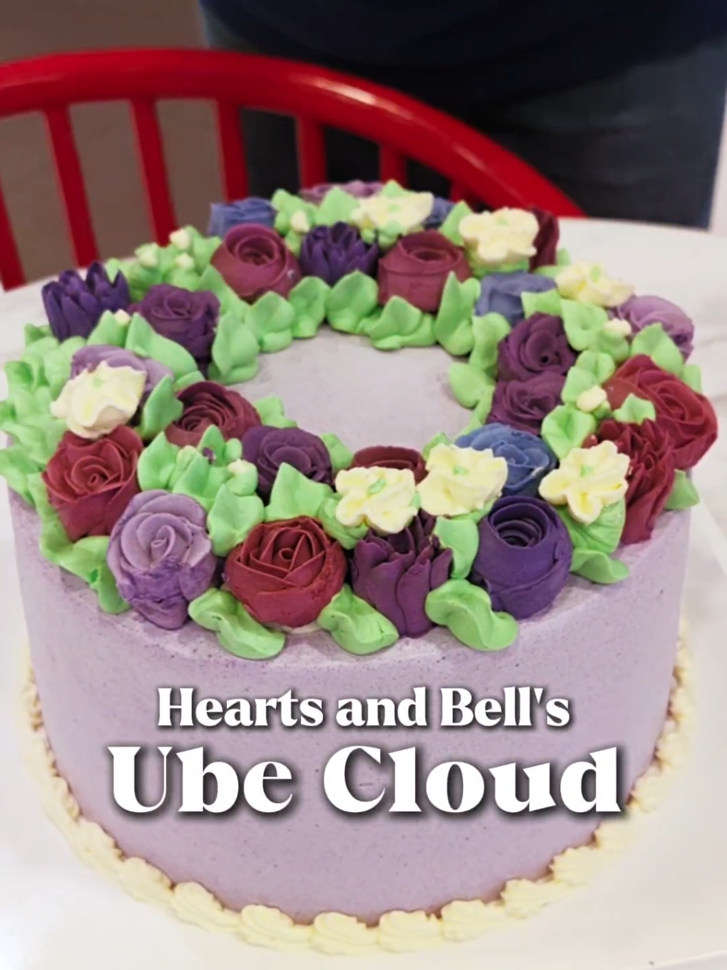 Ube Cloud Cake is my favorite from @heartsandbellsph this month, you get the fluffy cake layered with ube cream and ube halaya then covered with beautiful buttercream flowers, perfect for my afteenoon snack. This Ube Cloud Cake cost P1,095 worth every penny, so surprise your family, friends and love one! This branch in Binondo is located at the Ground floor of Lucky Chinatown Mall #HeartsandBells #HeartsandBellsCakes #ubecloud #UbeCloudCake #GarzXHeartsAndBells #UniversalFoodLovers ______________________________________________ ☀️DM for Product Features and Collabs!☀️ #GarzAllenEats #Minivlog #FoodiePH  #FoodInfluencerPH #Influencerph #pinoyfoodie 