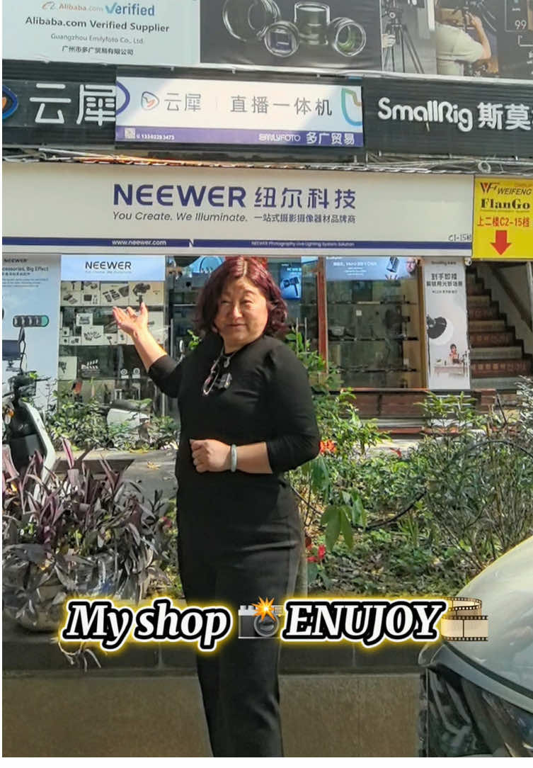 Enujoy shop welcome you!!! #enujoy #photography #photographer #guangzhou #goodquality #lights #camera #takepictures #brand #Vlog #livestream 