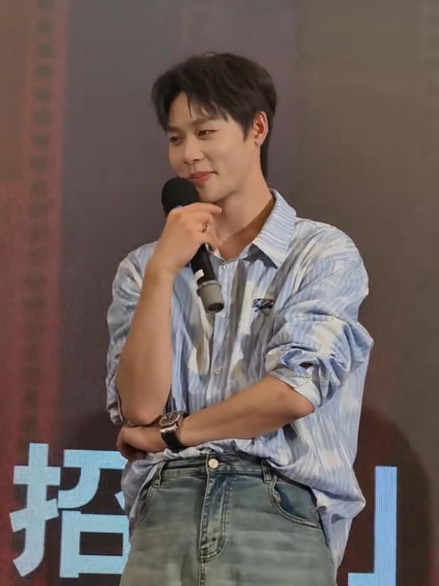 Cún con này 🥰🥰😍 #无限超越班 #Lophocvohansieuviet #柯淳 #zhaokechun赵柯淳 #khathuan柯淳 #khathuần柯淳 #kechun #khathuần #khathuan #Love #foryou #fyp #viral #capcut #actor #acting