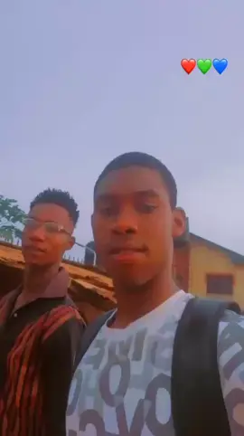 I dey go school