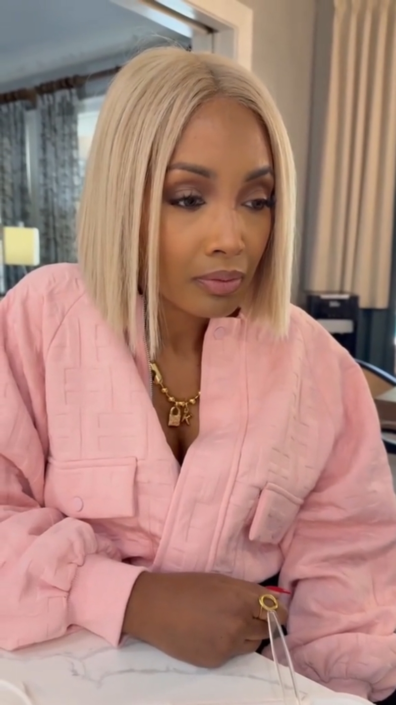 Brittany tells Amber why Anthony wants to get back with her! 