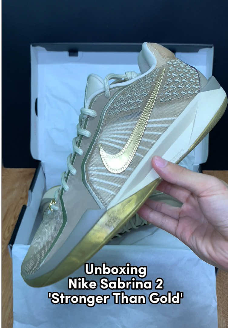 Unboxing Nike Sabrina 2 'Stronger Than Gold' #nike #nikesabrina2 #sabrinaionescu #nikebasketball #nikebasketballshoes #sabrina2 #basketballshoes #stronger #gold 