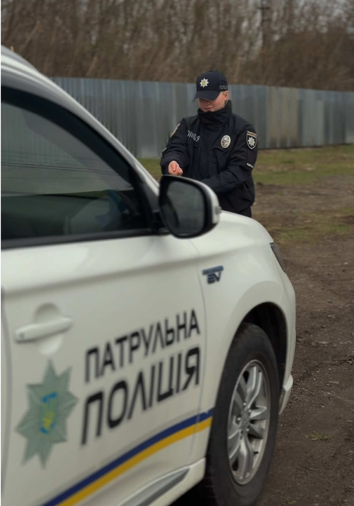 Зняли тренд 😅 Норм чи стрьом? #патрульнаполіція #patrolpolice #поліція #police #патруль #patrol #patrolpoliceua #policeua #policeukraine #policeman #policewoman #policegirl #policecar #policeofficer #ukraine #ТОР #ironman #ironwoman #патрульнаполіціячернівецькоїобласт#CapCut 