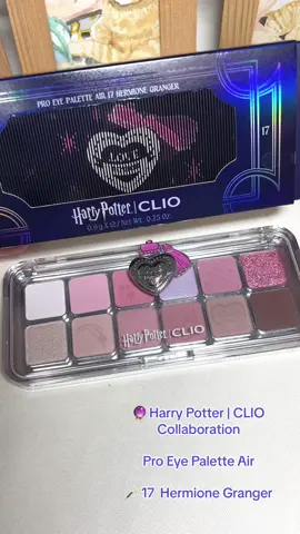 🔮อายแชโดว์พาเลท สุดน่ารัก Harry Potter | CLIO Collaboration Pro Eye Palette Air  3 colors 🪄 Pro Eye Palette Air #16 Harry Potter 🪄 Pro Eye Palette Air #17 Hermione Granger 🪄 Pro Eye Palette Air #18 Ronald Weasley #HarryPotter #HarryPotterStyle #HarryPotterxCLIO #CLIOTH #clio #cliothailand #เทรนด์วันนี้ #อายแชโดว์ #พาเลทตา #พาเลทอายแชโดว์ #รีวิวเครื่องสําอาง #เมคอัพ 