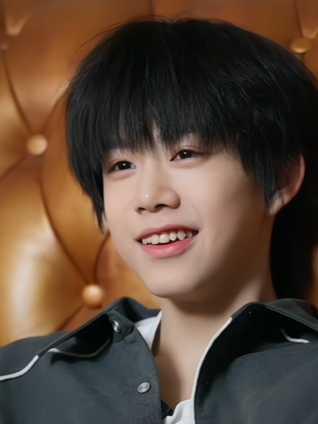 Heng's smile and this song..🫂 #tf家族练习生 #chenyiheng #fyp #tffamily_4th_generation #jonathan #foryou #viral #2025 