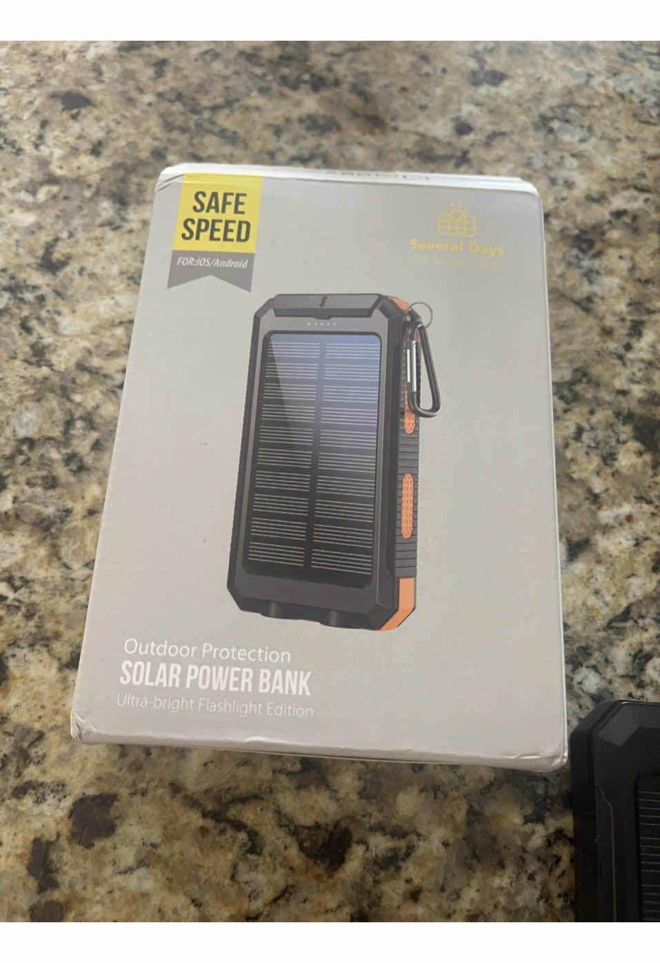 #solarpower #powerbank #powerbankcharger #portablecharger 