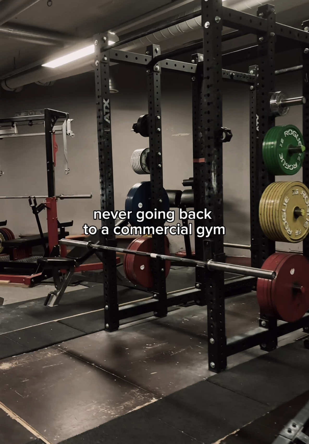 Best decision ever. #trainingslager #gymreal #gym #fyp #fy #oldtimes #fitnessmotivation #Fitness #bodybuilding #hardcorebodybuilding #oldschool #oldschoolgym #oldschoolbodybuilding #gymmotivation 