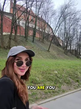 🇺🇦 #fyp #krakow #poland #dating #socialexperiment #coldapproach #confidence #pickingupwomen #socialskills 