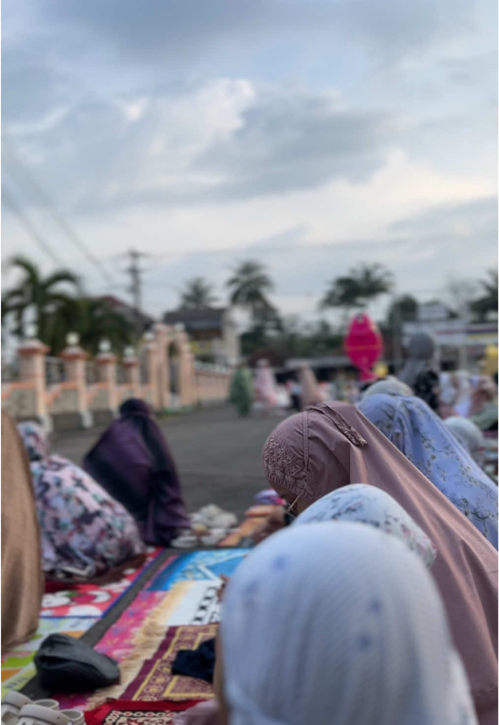 #lebaran #lebaran2025 #lebaran2025🕌☪️ #ramadhanesktraseru #idulfitri #iedmubarak 