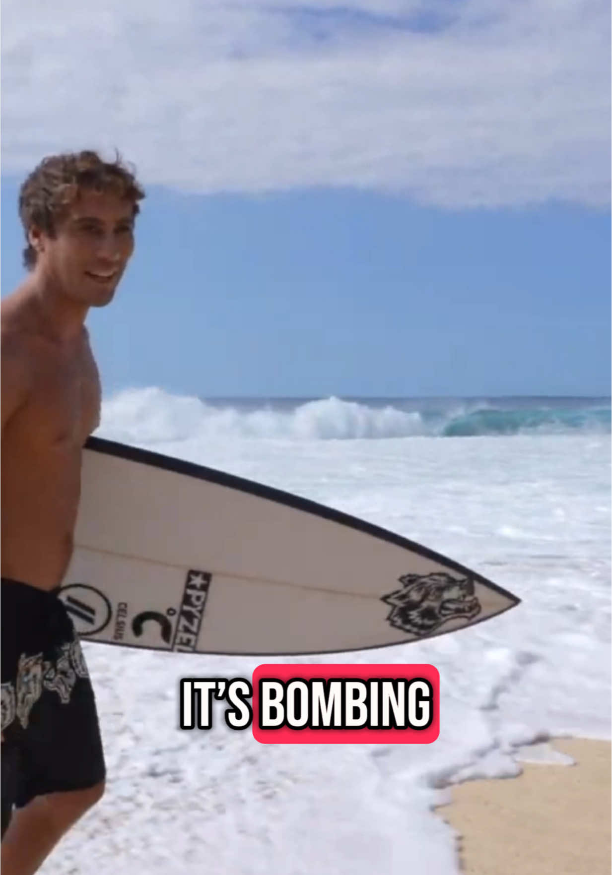 SURFING XXL PIPELINE!!