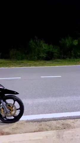 Angin malm🐿️#fyp #125zr #125zrfamilia #125zrmalaysia🇲🇾🚀 