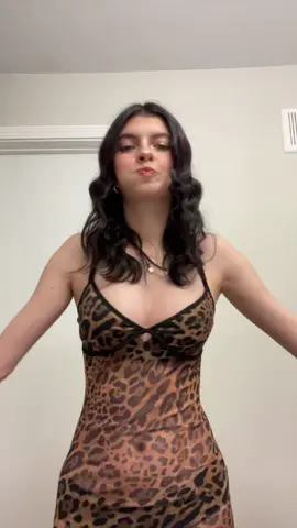 😜
