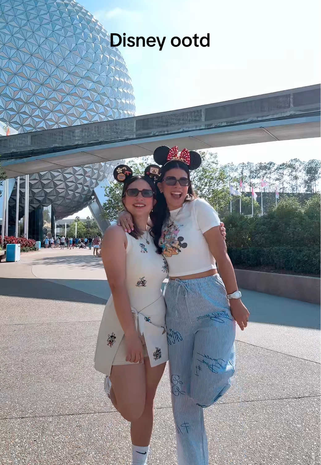 Besties disney outfits✨ #fyp #disney #disneyoutfits #disneyoutfit #disneyoutfitideas #disneyoutfitinspo #disneyoutfitideas 