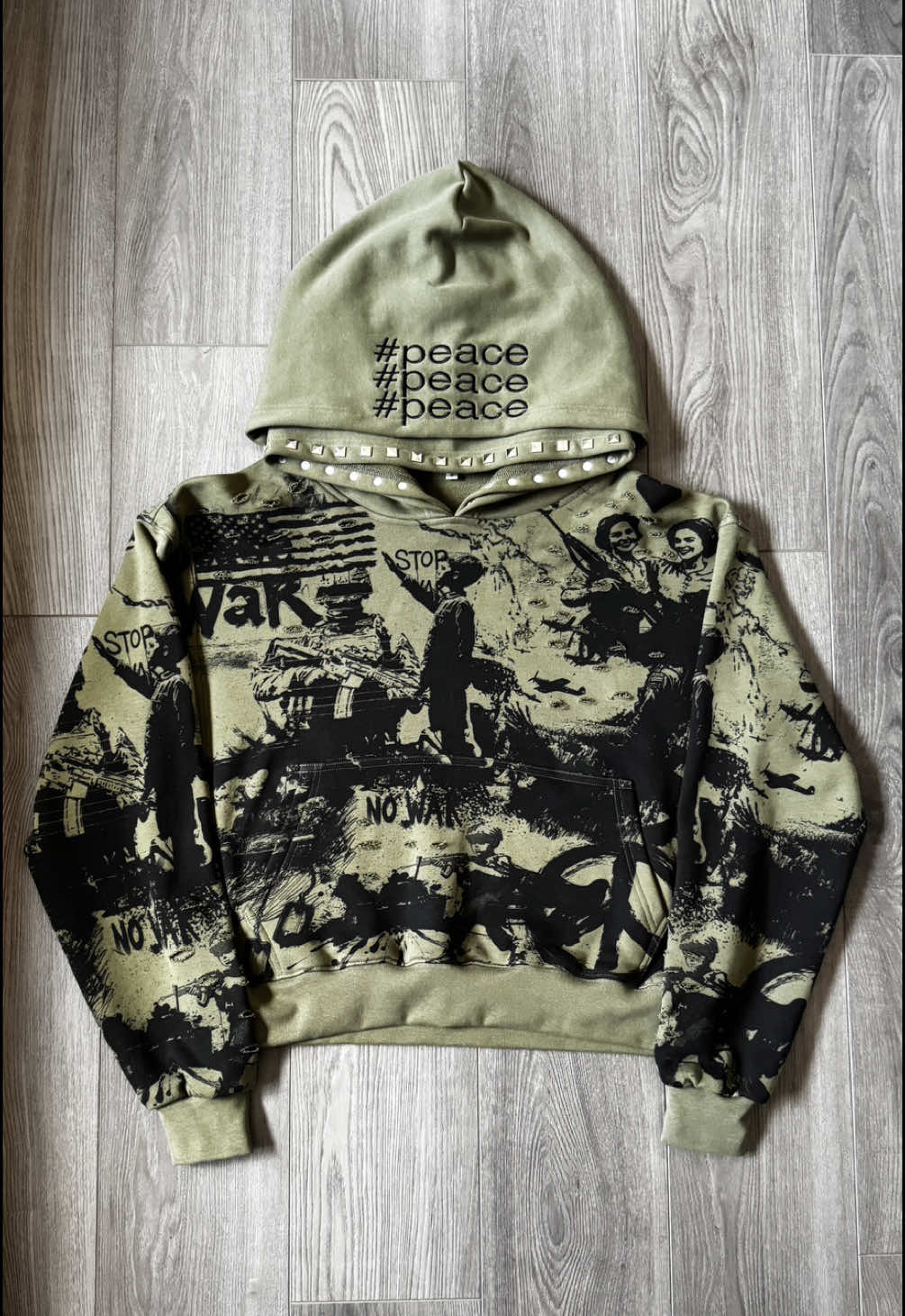 Be at peace, in a world at war. #fyp #freepeaceus #clothingbrand #hoodie #OOTD #fashiontiktok 