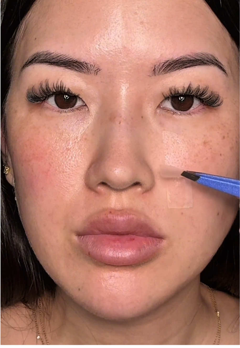 Tape test showing how blurring this @SHEGLAM pore no more primer is.. the results✨✨🤩  #blurringprimer #porenomoreprimer #makeupprimer #makeupreview #SheglamPartner #SHEGLAMPoreNoMorePrimer #SHEGLAMPrimer #SHEGLAM 