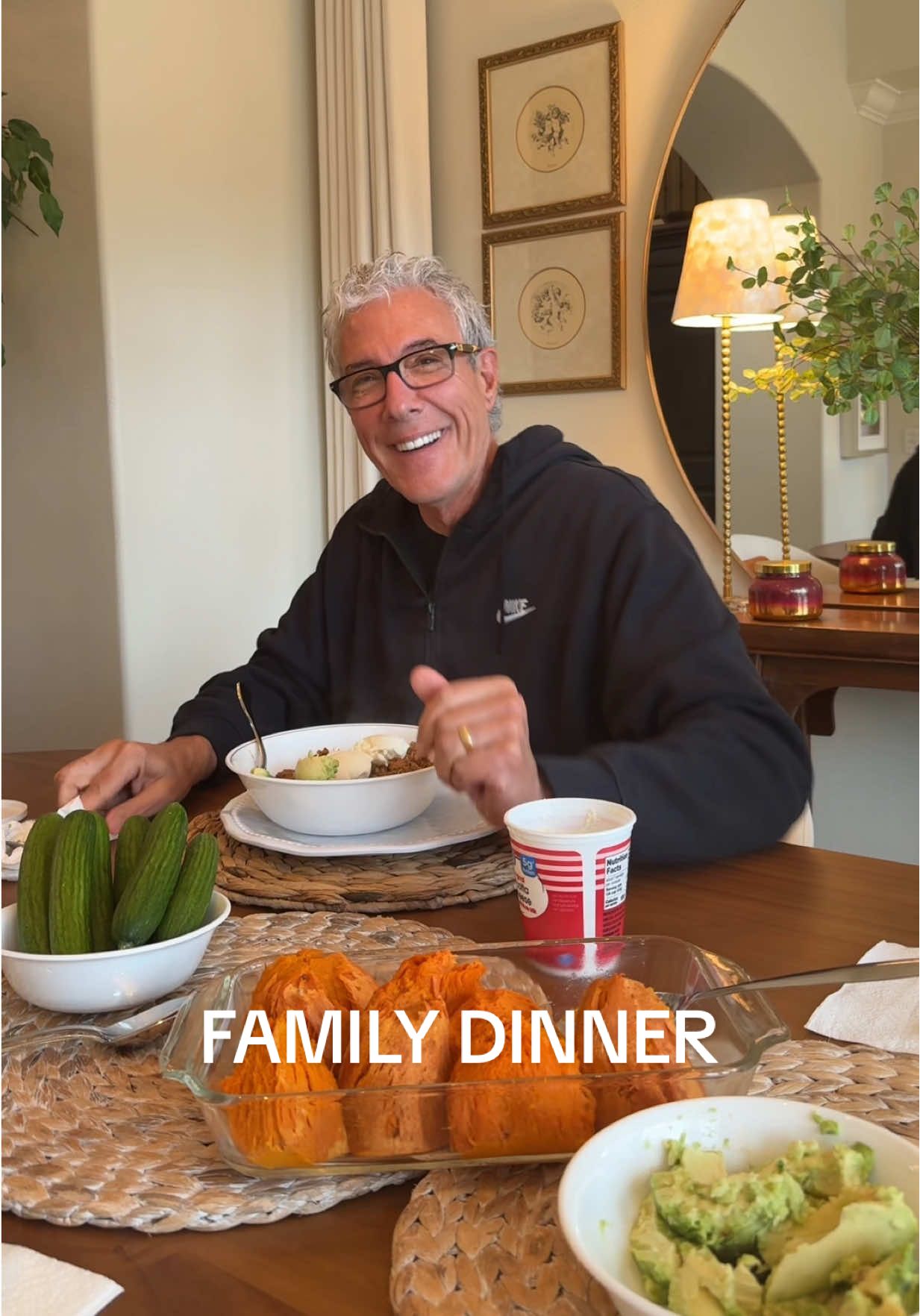 Dinner at my parents 💛 #family #healthydinner #groundturkey #mealideas #tuesday 