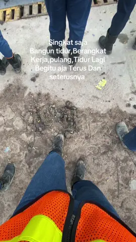 #storytambang #storytambangkaltim #storytambang🦺⛑️ #storywakeren #storytime #tambangbatubara #anaktambangpunyacerita #tambanghitz #tambangindonesia #anaktambangtiktok 