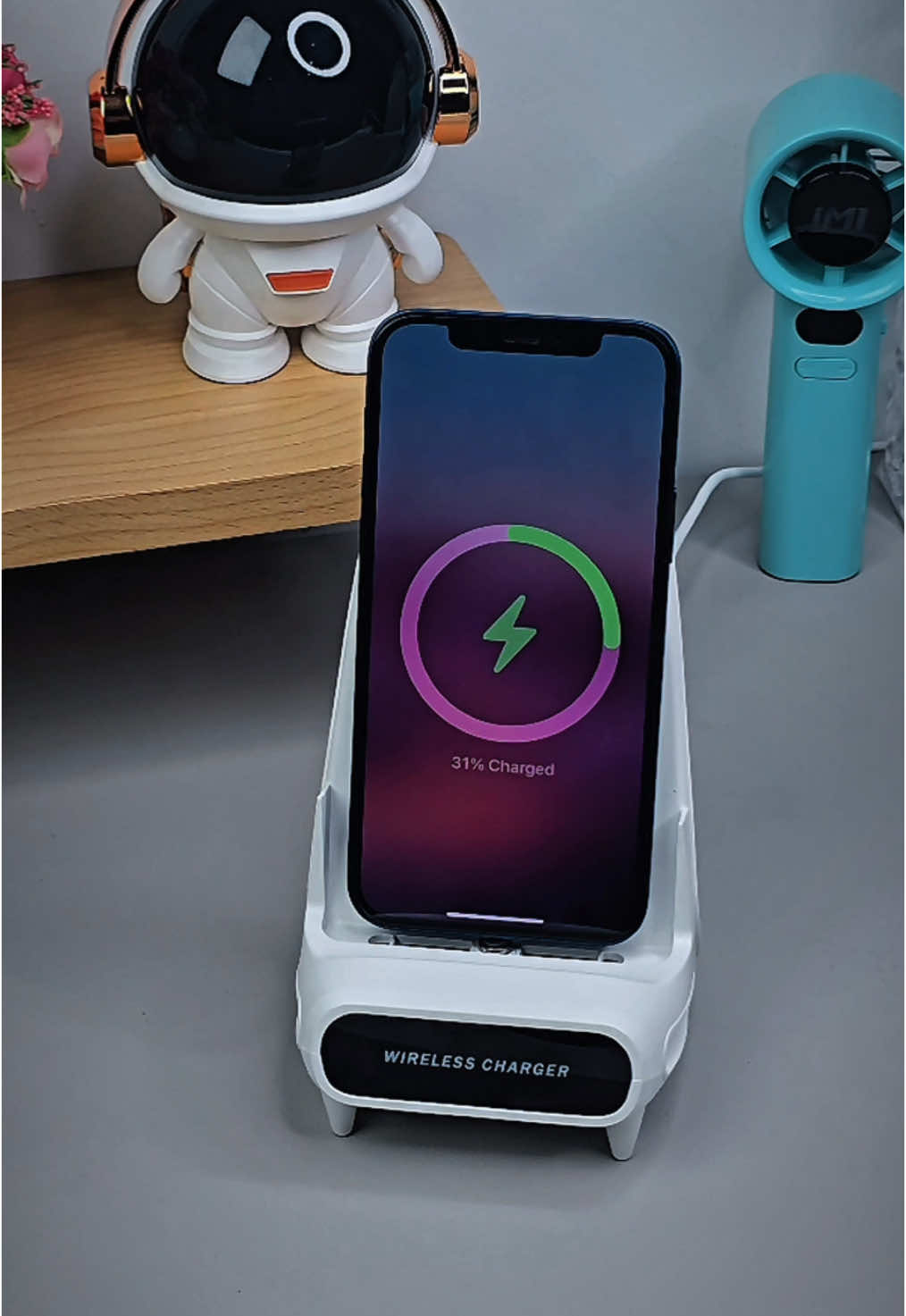 Breaket Charger:Wireless charger F180 #cleer #songkran2025 #fyp #foryou #bangkok #f180 