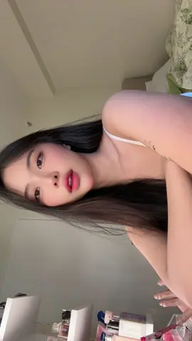 mag paganda lang daw eh 