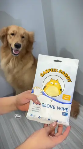 Garfeel Daddy Pet Glove Wipes remove dirt and keep your pet fresh anytime, anywhere. Grab yours now for quick and easy cleaning! 🥰 #petessentials #petwipes #wipes #dogsoftiktok #petfriendly #safe #fyppppppppppppppppppppppp 