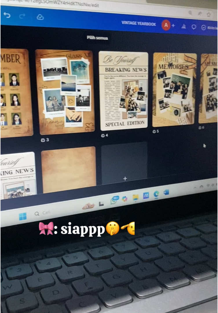 Buku tahunan tema vintage🤩🫶🏻 year book aesthetic cuma 50k aja loh🫡✨ #yearbook #bukutahunan #desain #design #canva #book #bukutahunan