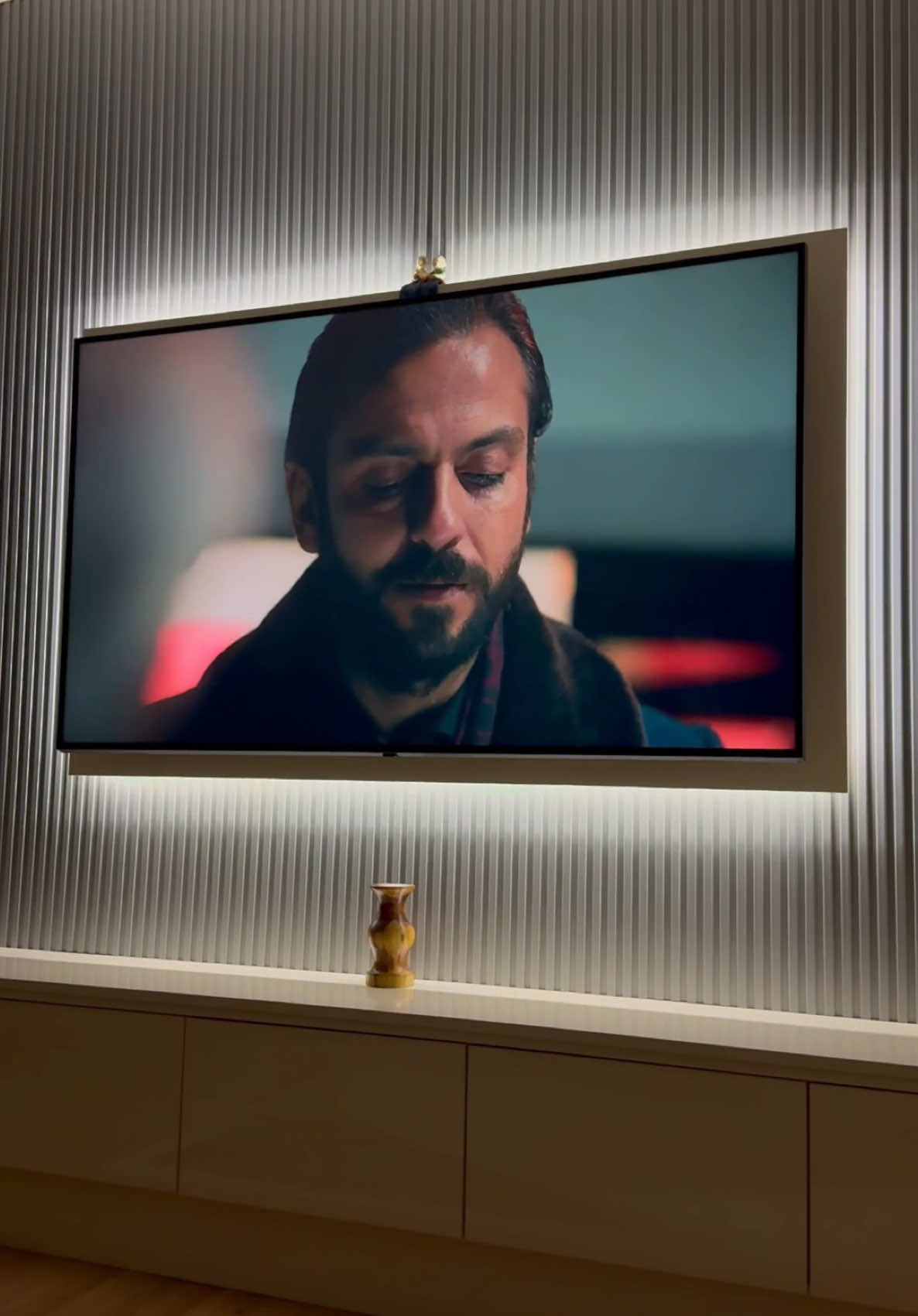 her delikanlının bir yarası vardır.. #cukurdizi #çukur #cukur #vartolu #vartolusadettin 