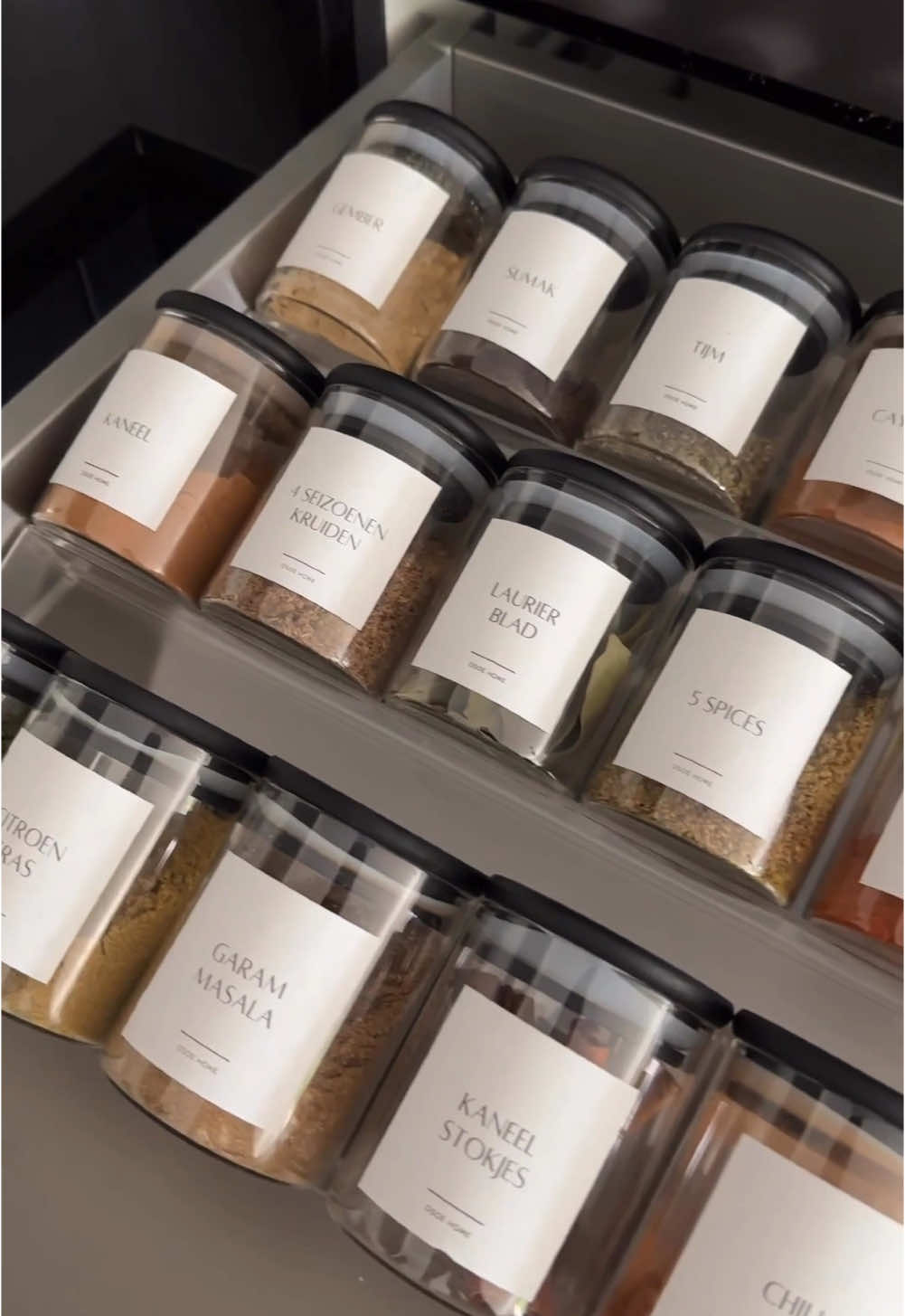 Our standard spice and pantry jar collection is here to stay 🖤🫙🌶️ One of the most important things in interior design is some kind of serenity. You will only achieve this when all colors, designs and textures compliment each other. Therefore, one of our most important norms is that all our spice and pantry jars that are part of our standard collection on our website will be restocked frequently. You will always have the opportunity to buy more. We know that home organizing is often a journey, you will start with just a spice drawer, then the rest of your kitchen and you will end up reorganizing every corner of your house. Having said that, a lot of our items are going to be restocked within 1 week. You can pre-order now via the product pages 🔜 Make sure you don’t miss out on our best sellers this time. Key words: spice jars, pantry jars, home organizing, interior design, restock, preorder, reorganizing, minimalism journey, organizing essentials, kitchen goals, sustainable living. #spicejars #pantryjars #interiordesign #kitchenorganization #organizingjourney #organizingessentials #homeorganization #storageinspo #minimalistdesign #organizedhome #homeaccessories #reorganizeyourspace #sustainableliving #clutterfreehome #kitchenstorage #standardcollection #spicestorage #pantrystorage #organizingsolutions #jarcollection #storageorganization #osoehome #osoehome