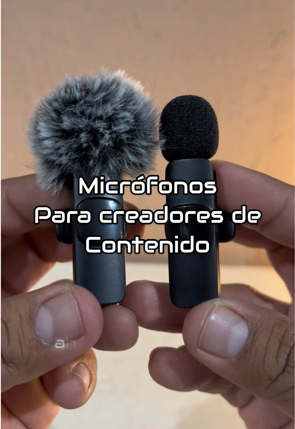 ATENCIÓN en este video se usaron los micrófonos, si también quieres los tuyos los puedes adquirirlos en el icono del carrito naranja. @Celularte #microfono #microfonos #microfonosinalambricos #microfonosparavideo #microfonosdesolapa #audio #solapa #grabarvideo #grabarcontenido #vamostiktokshop 