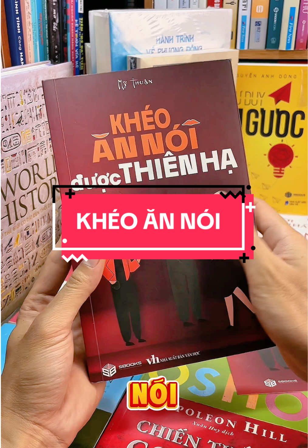 Khéo Ăn Nói Được Thiên Hạ” – Bí Quyết Giao Tiếp Thông Minh và Thành Công! Bạn có bao giờ cảm thấy khó khăn khi phải thuyết phục người khác hay tạo ấn tượng trong giao tiếp? Cuốn sách “Khéo Ăn Nói Được Thiên Hạ” sẽ giúp bạn trở thành một bậc thầy trong nghệ thuật ăn nói, khiến người đối diện phải ngưỡng mộ.#tiemsachbinhyen #BookTok #sachhay #sách #reading #kheoannoiduocthienha 