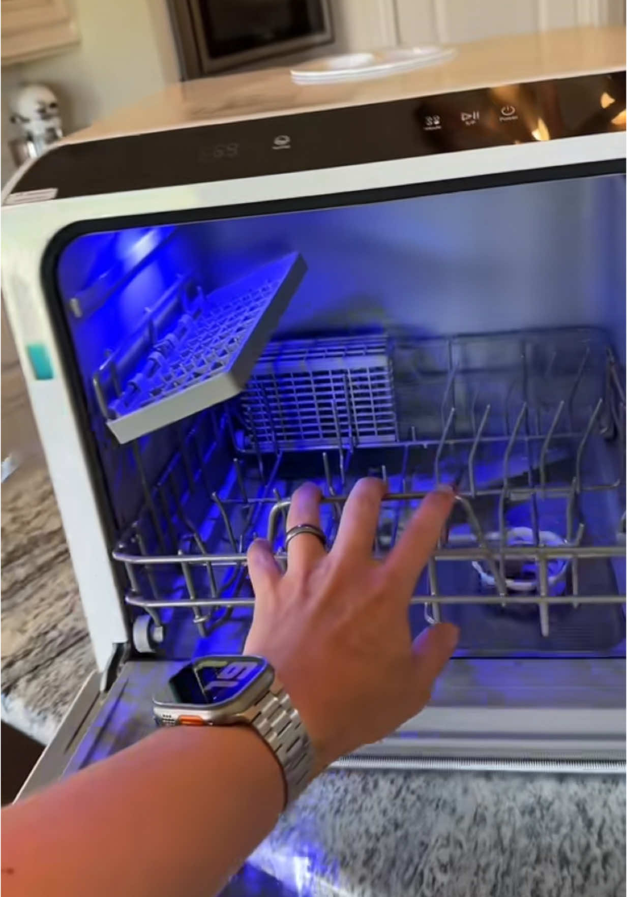 This is an awesome #portabledishwasher you can get now! Must see! #portabledishwashercountertop #kahlaDeals #Kahlatalk #Kahlatech  #TikTokShopCreatorPicks #TTSDelightNow  #SpringGlowUpBoost #TikTokShopRestock #TTSLevelUp #TikTokShopSpringGlowUp #SpringTok #spotlightfinds #CreatorBoostCampEvent