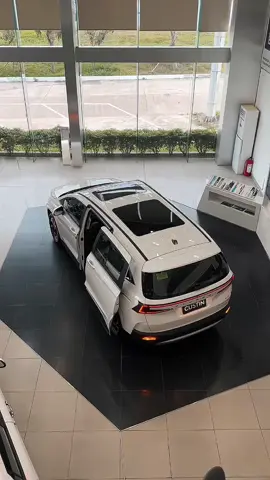 Hyundai Custin 2.0T Cao Cấp Vin2025 !!!!!! #xuhuongtiktok2025☘️🍀♥️  #xuhuongtiktok2025☘️🍀♥️  #dịchvụxehoacướiMrQuang76QuảngNgãi 