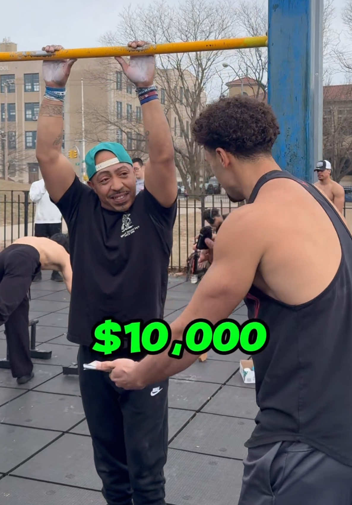 Calisthenics freestyle challenge for $10,000💪🏽‼️ ###viral##gym##challenge##trend##fitnesschallenge##mrbeast##funny##comedy##workout##trending##win#pullups #muscleup #calisthenicsfreestyle #freestyle 