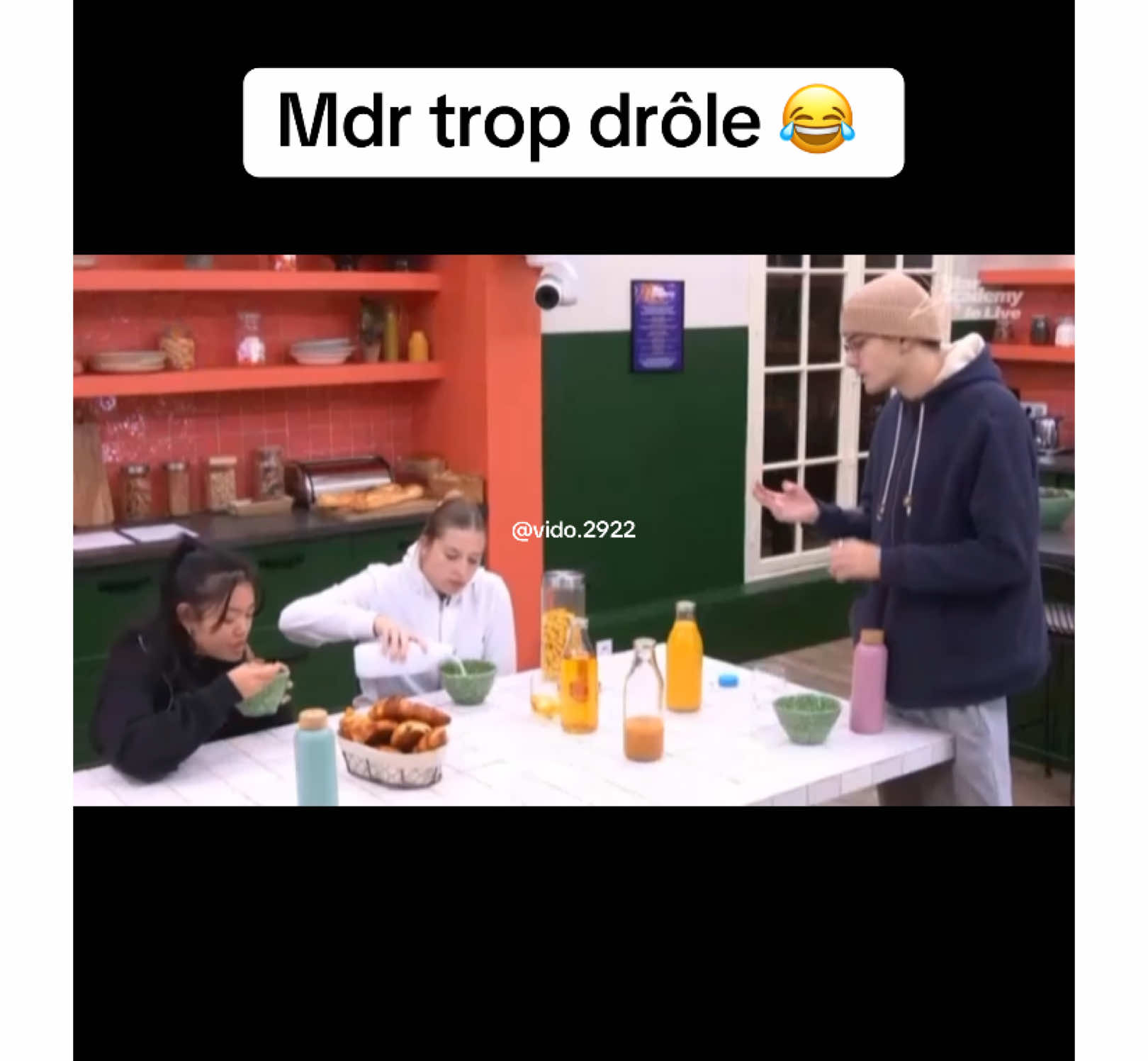 Mdr Héléna 🤣 #StarAcademy #StarAcademyLeLive #StarAcademyLive #StarAcademy2023 #StarAc #promo2023 #pourtoi #fyp #edit #helena #djebril #mariemaud #axel 