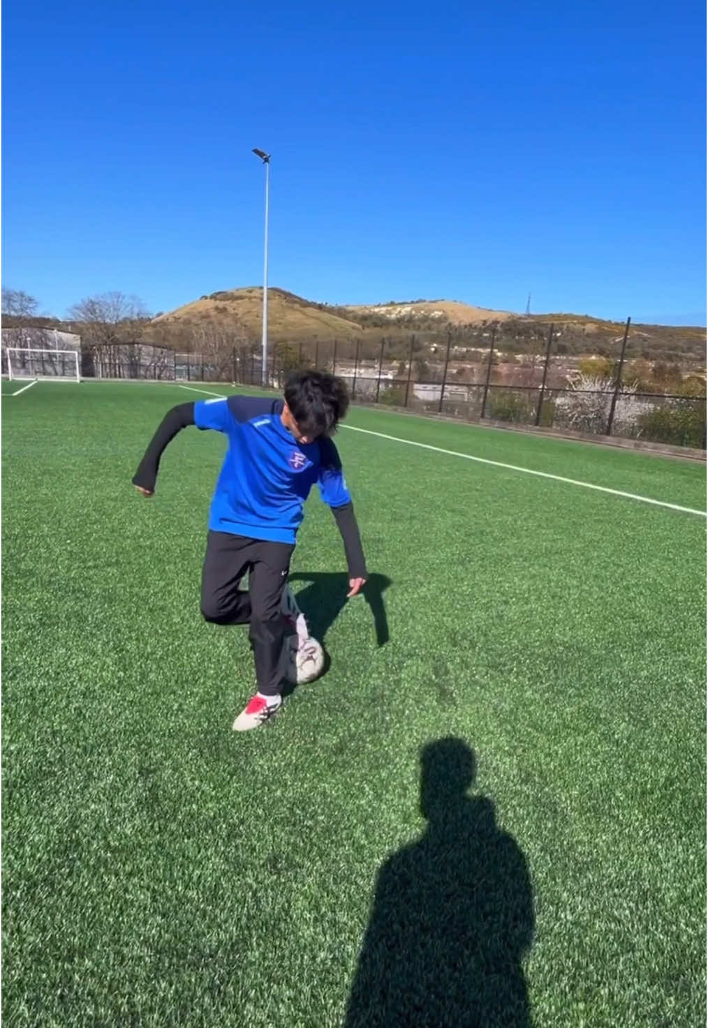 Fast feet avengers🤝 #fyp #footballtiktok #fastfeet #dribblingskills #avengers @iman @Jayson ™️ @cemomer_07 @NV.23💫 