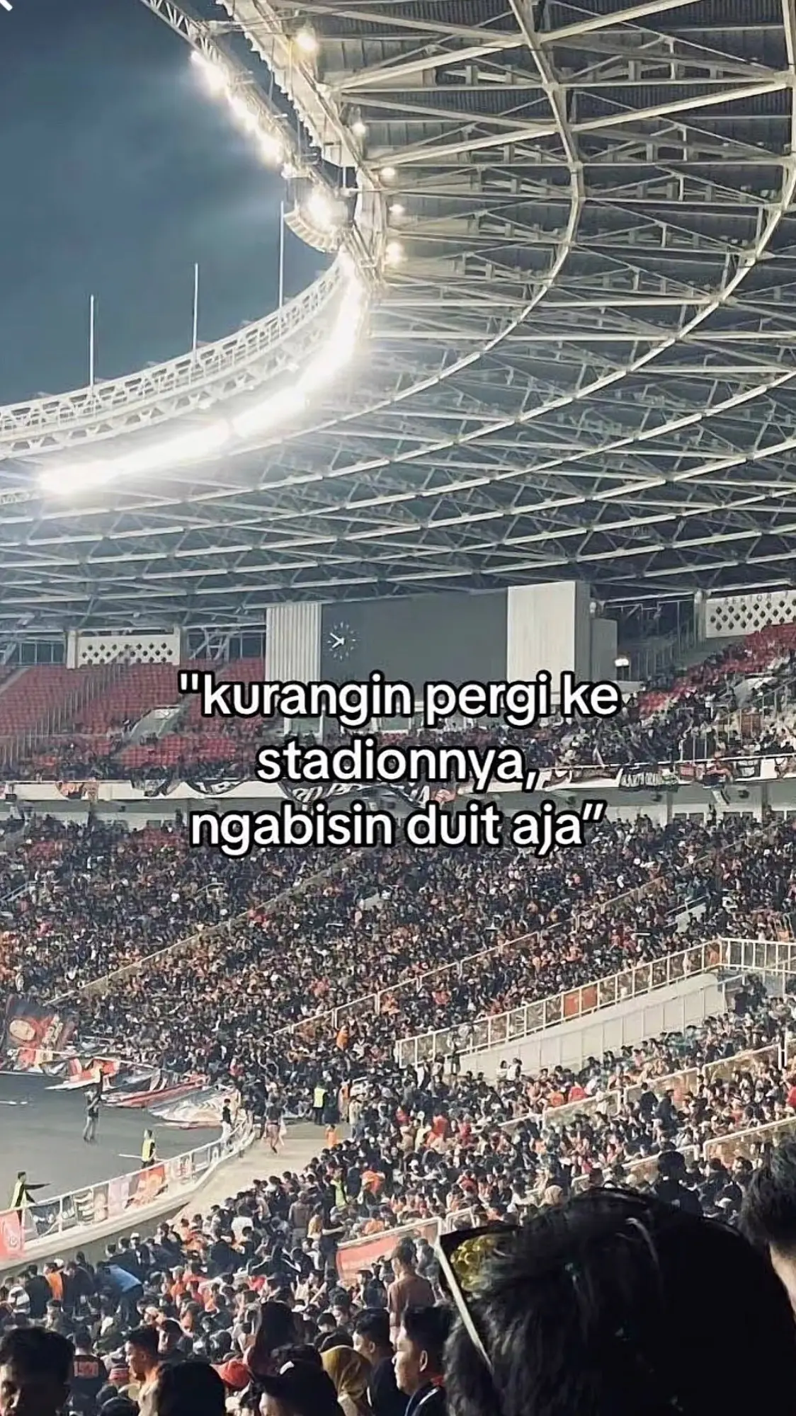 Sepakbola tidak mengenal untung dan rugi🖤#persija #pjfc 