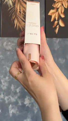 Chống nắng nâng tone, che khuyết điểm, kiềm dầu. Hè này không có là có lỗi với làn da lắm nha #suachongnang #thehigh 