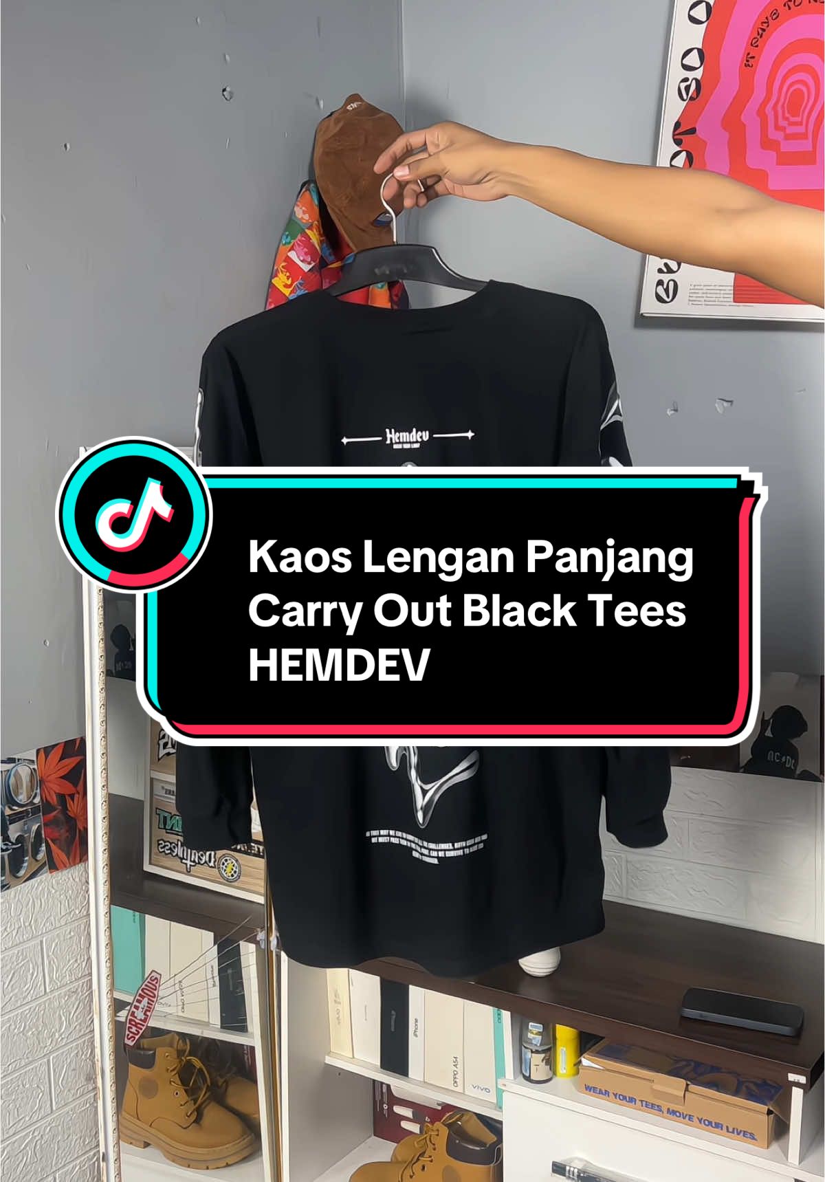 Rekomendasi Hemdev Tshirt Longsleeve Carry Out Black Tees Katun#tshirt #tshirtlongsleeve #kaoslenganpanjang #bajukaos #kaos #hemdev 