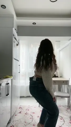 Az kalsın pantolon düşüyordu 🤣🤣🤣🤣💃💃
