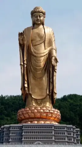 Vairocana Buddha Statue Dancing in Zhaocun #VairocanaBuddha #Zhaocun #DancingStatue #EpicDance #BuddhaMoves #MonumentDance #China #SpiritualVibes #FunnyBuddha #ViralDance