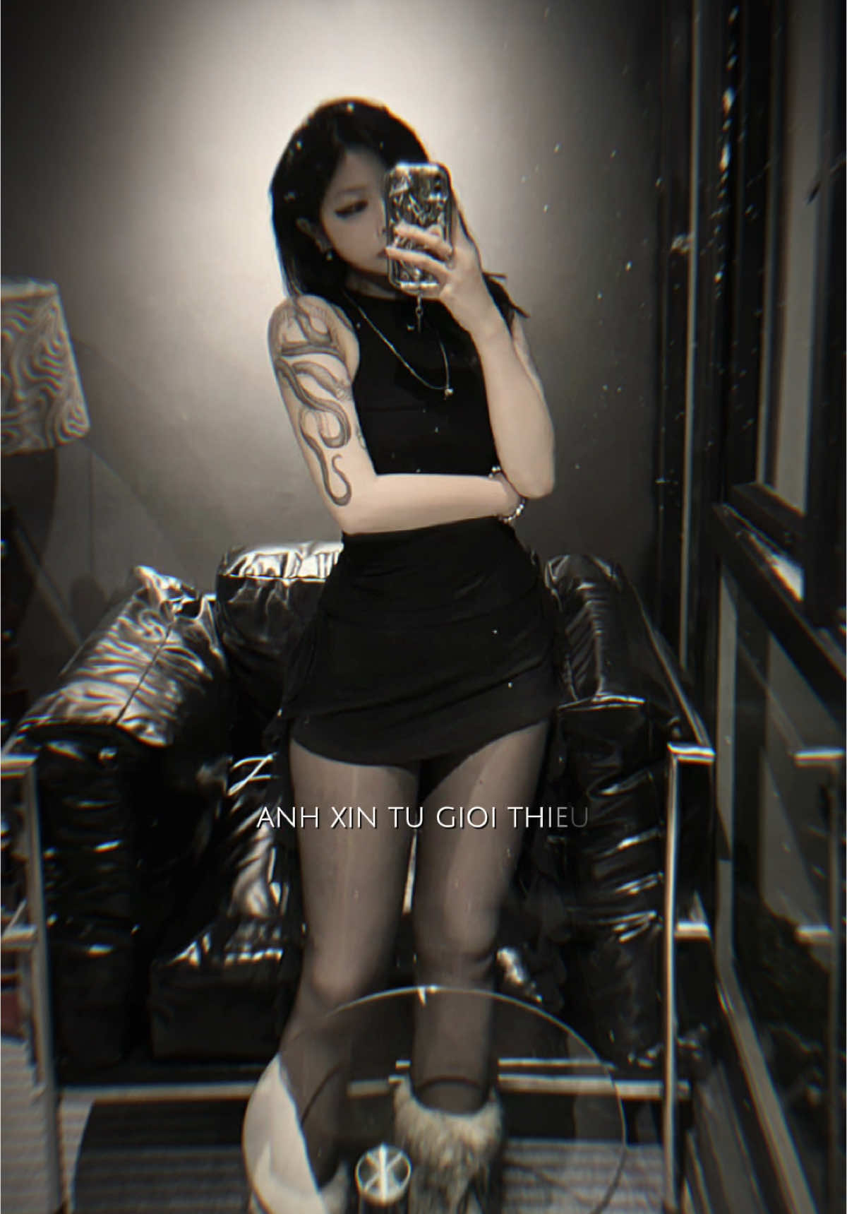 em xin tự giới thiệu😉 #outfit #thoitrang 