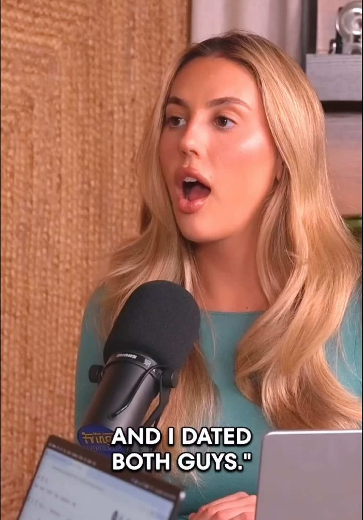 Jennifer Coolidge is our master and we are the students ✍🏼  #unwaxedpodcast @sophiastallonee @Sistine Stallone 