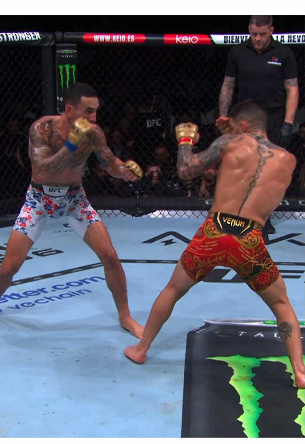 🥊 Битва лучших боксеров в UFC – Топурия vs Холлоуэй! #UFC #MMA #martialarts #combatsports #boxing #viral #brutal #ko #spain #georgia #topuria 