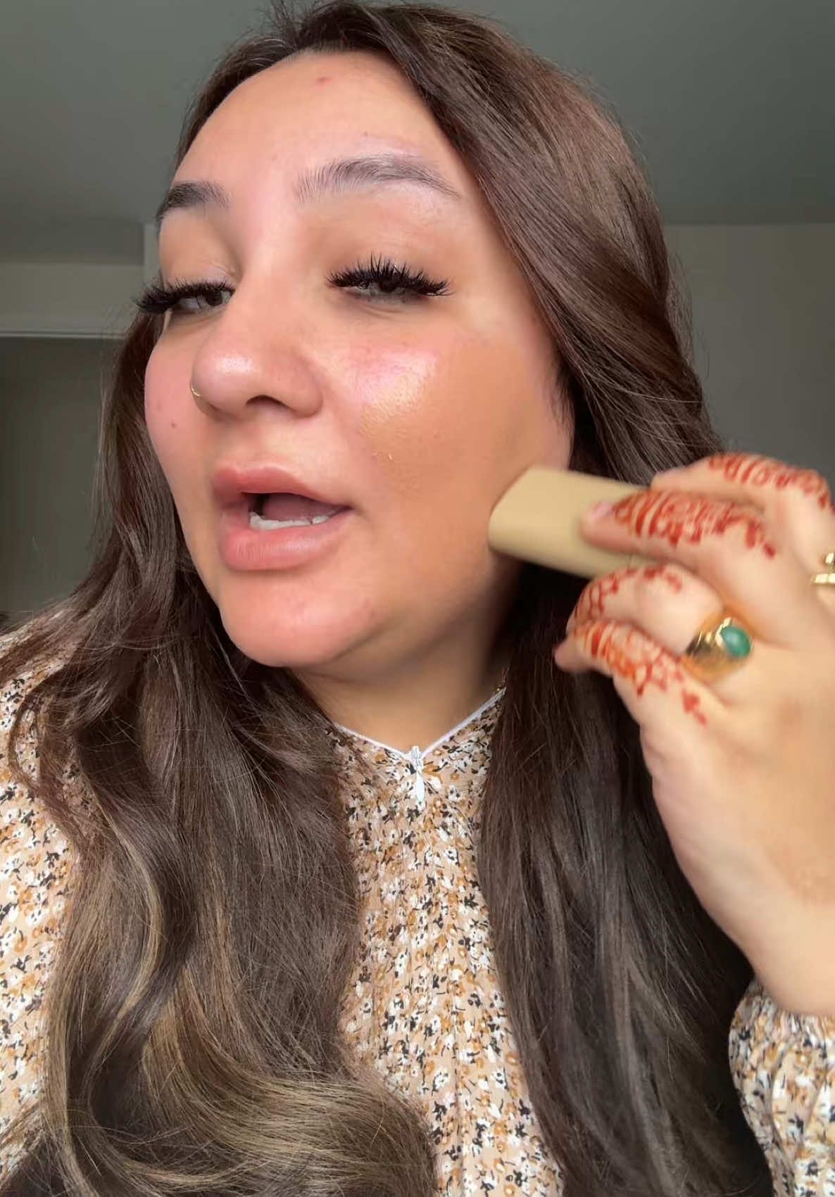 WOW! Wow wow wow! Thats all I’m gonna say! Oh…it’s soooo lightweight! #fyp #tiktokmademebuyit #skintint #skintintbalm #lakerainbeauty #tintedmoisturizer 