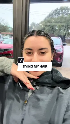 HIGHLY recommend @AUSTIN TEXAS HAIR SALON 🪩 (And yes this is an old vlog 😭) #hairstylistinaustintx #austinhairsalon #austintx #blondebalayage 