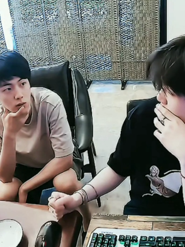Jinkook Sweet Moments Part.10 (5/5) #jinkook #jungkook #jin #fypp #kookjin