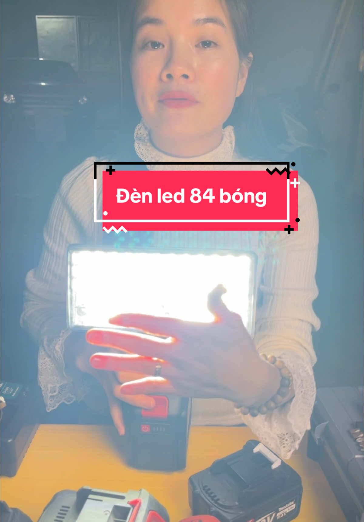 Đèn led 84 bóng led siêu sáng như đèn pha ô tô #thanhmai92 #denled #denledsieusang 