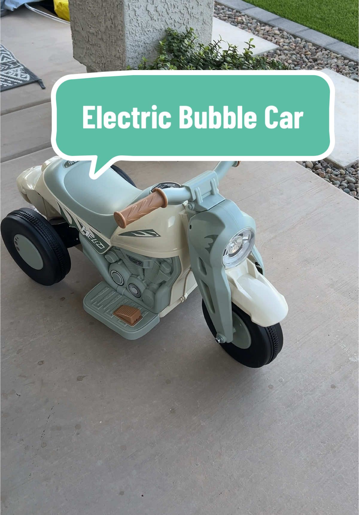 How fun 😍👏🏻 #electriccar #electriccars #kidstoys #toddlertoys #kidsgifts #kidsgiftideas #springtok 