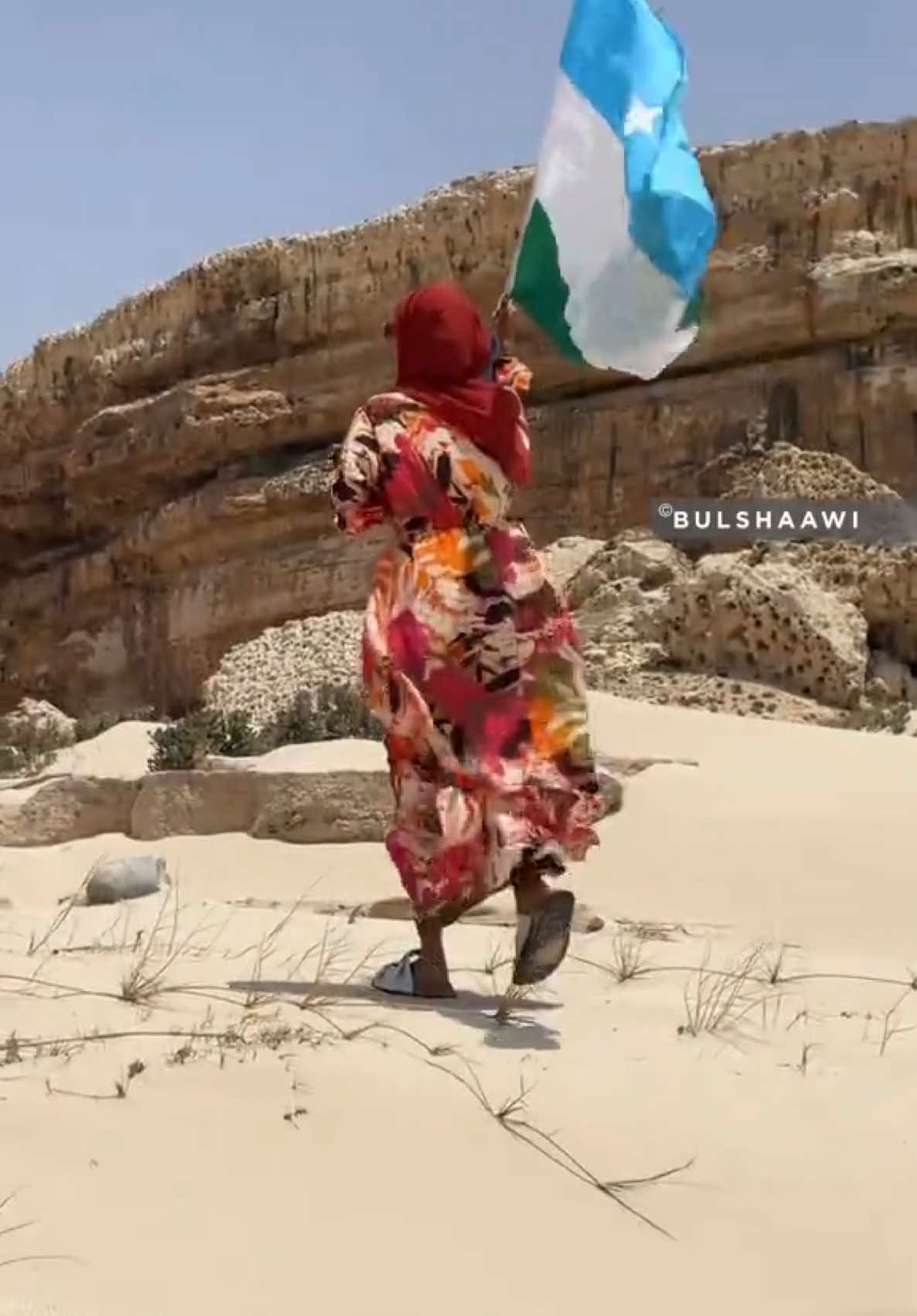 Boowe ka saar 😅 Wake Up this is Puntland 💙🤍💚 #realbulshaawi #Puntland #bulshaawi #Puntlander #somalia #safar #visitpuntland #visitsomalia #somalia #puntlander🇸🇱 
