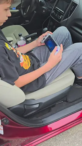 #handheldgaming #mobilegaming #fortnite #fpsgaming #phonegaming #phonegamingcontroller 