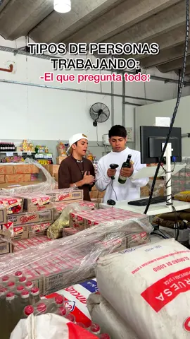 Tipos de Personas Trabajando!! ✌🏻😅😂 #humor #tiposde #comedia #parati #paratii #fyp 